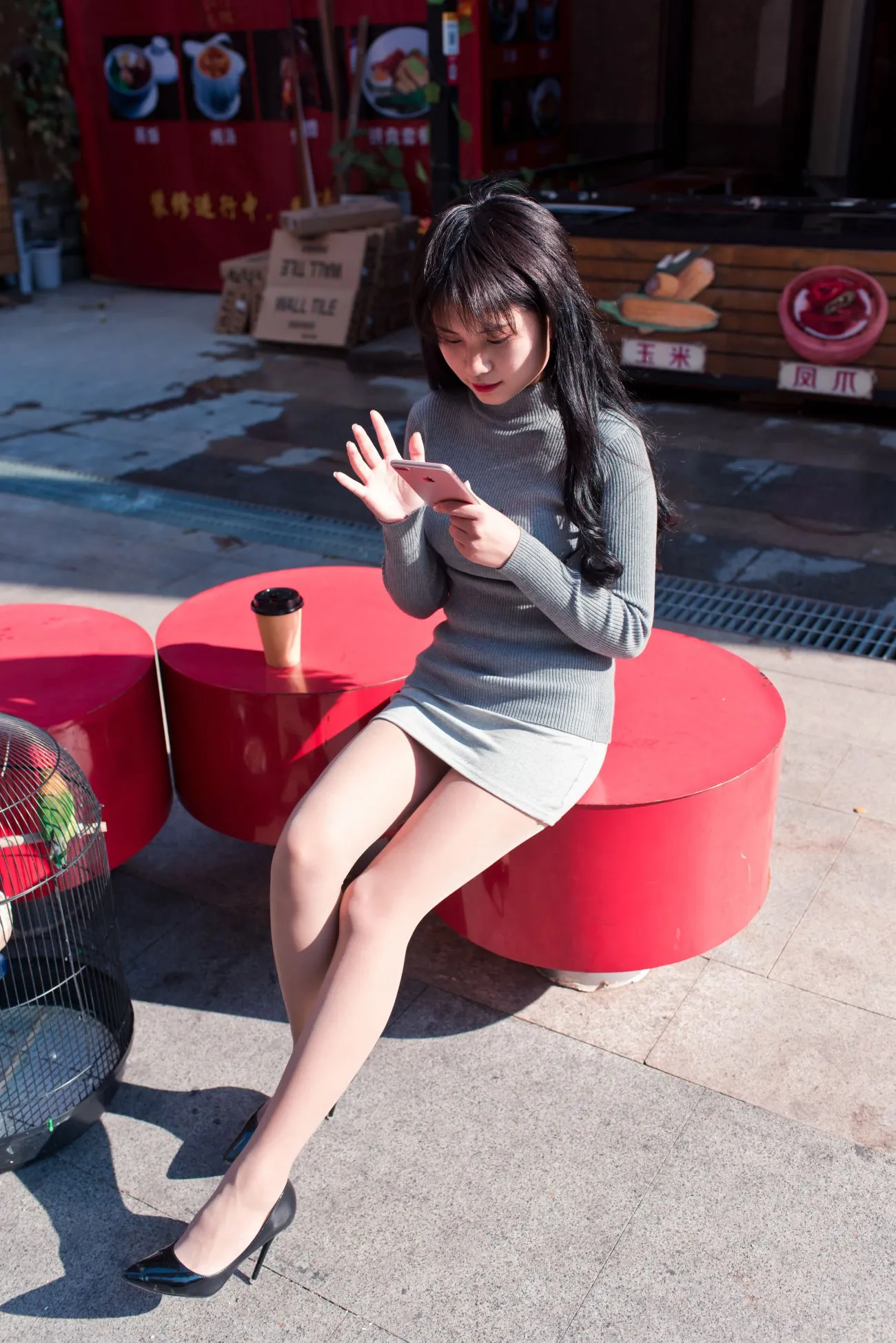 [Mzsock] NO.084 The cute girl in short skirt and silk stockings in the leisure bookstore street photography#[79P]-60