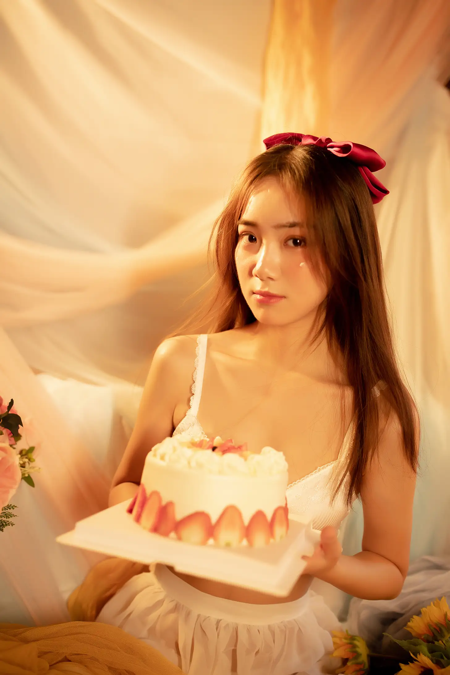 [YITUYU] 2022.08.26 Vol.1792 – Strawberry flavored cake I don't brush birds#[23P]-8